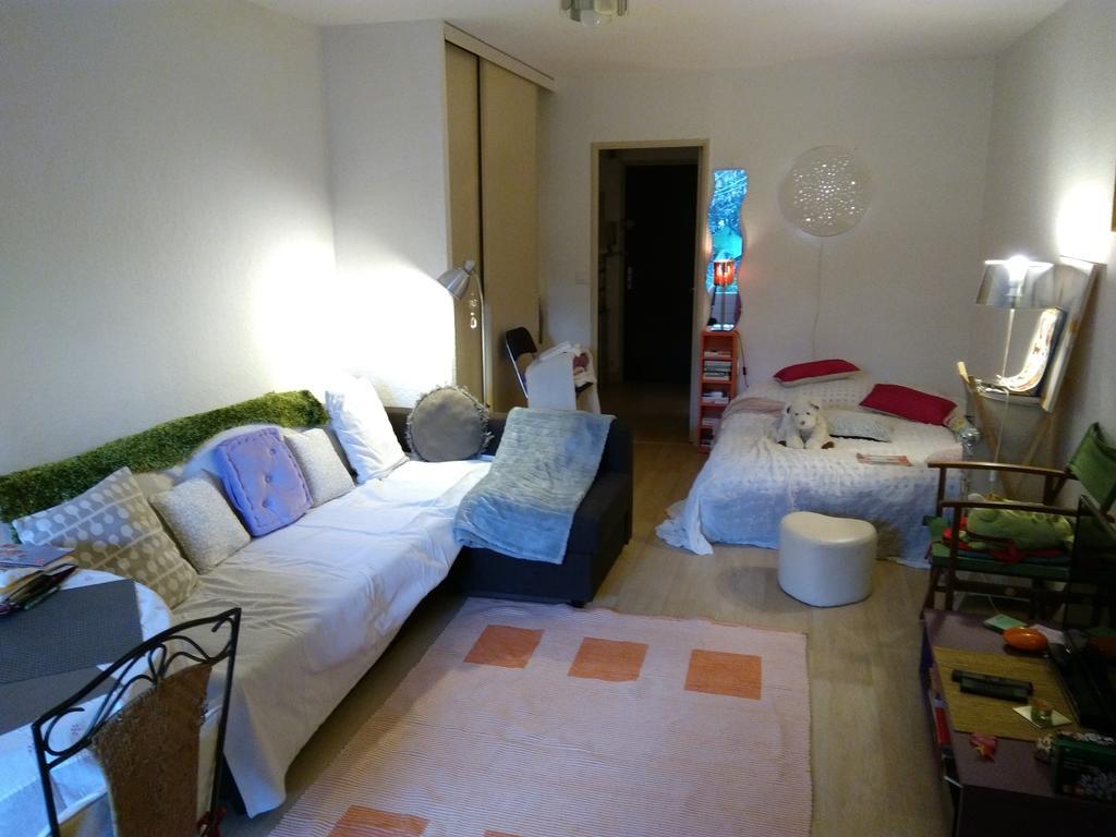 Joli Studio Avec Jardinet Avignone Esterno foto